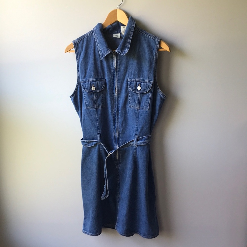 Gap jean dress size 12